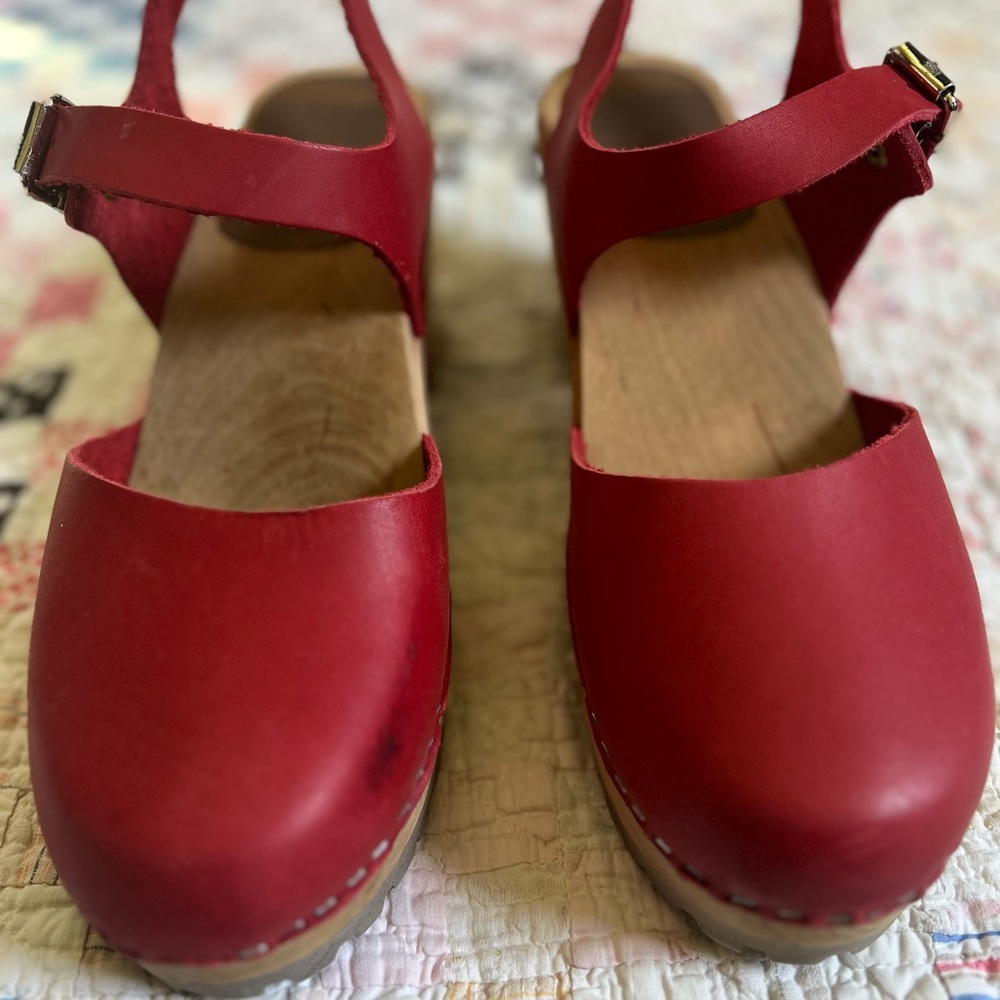 Red Leather Women's Mules & Clogs - Picture 2 of 7